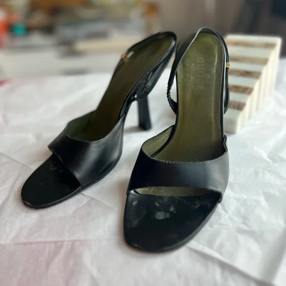 VTG 90s GUCCI slingback sandals sz 8 black leather scalloped edge 4.25in heel - Picture 4 of 16
